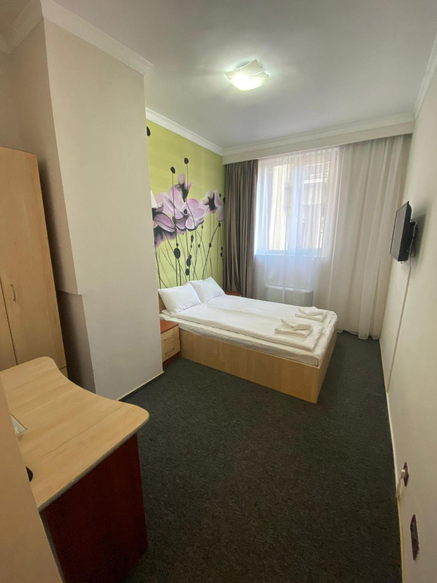 Hotel Stadion Oradea Eksteriør bilde